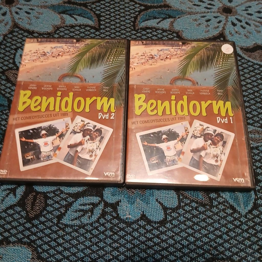 Benidorm, Cd's en Dvd's, Ophalen