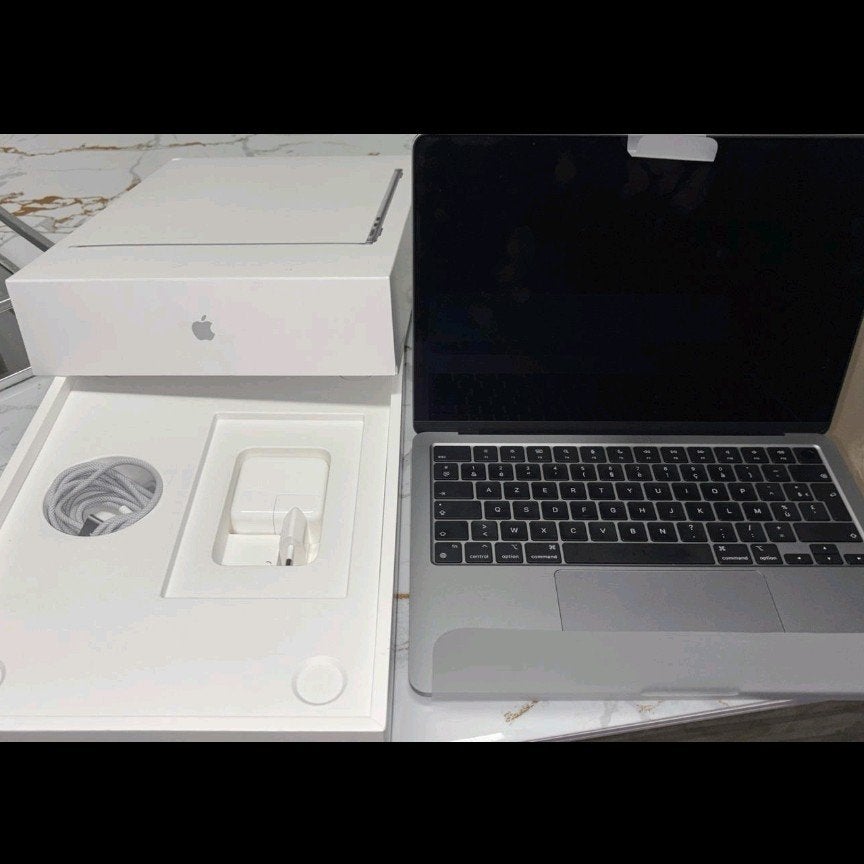 Apple MacBook Air (M2, 2024), Computers en Software, Windows Laptops, 13 inch, Ophalen of Verzenden, SSD, Apple