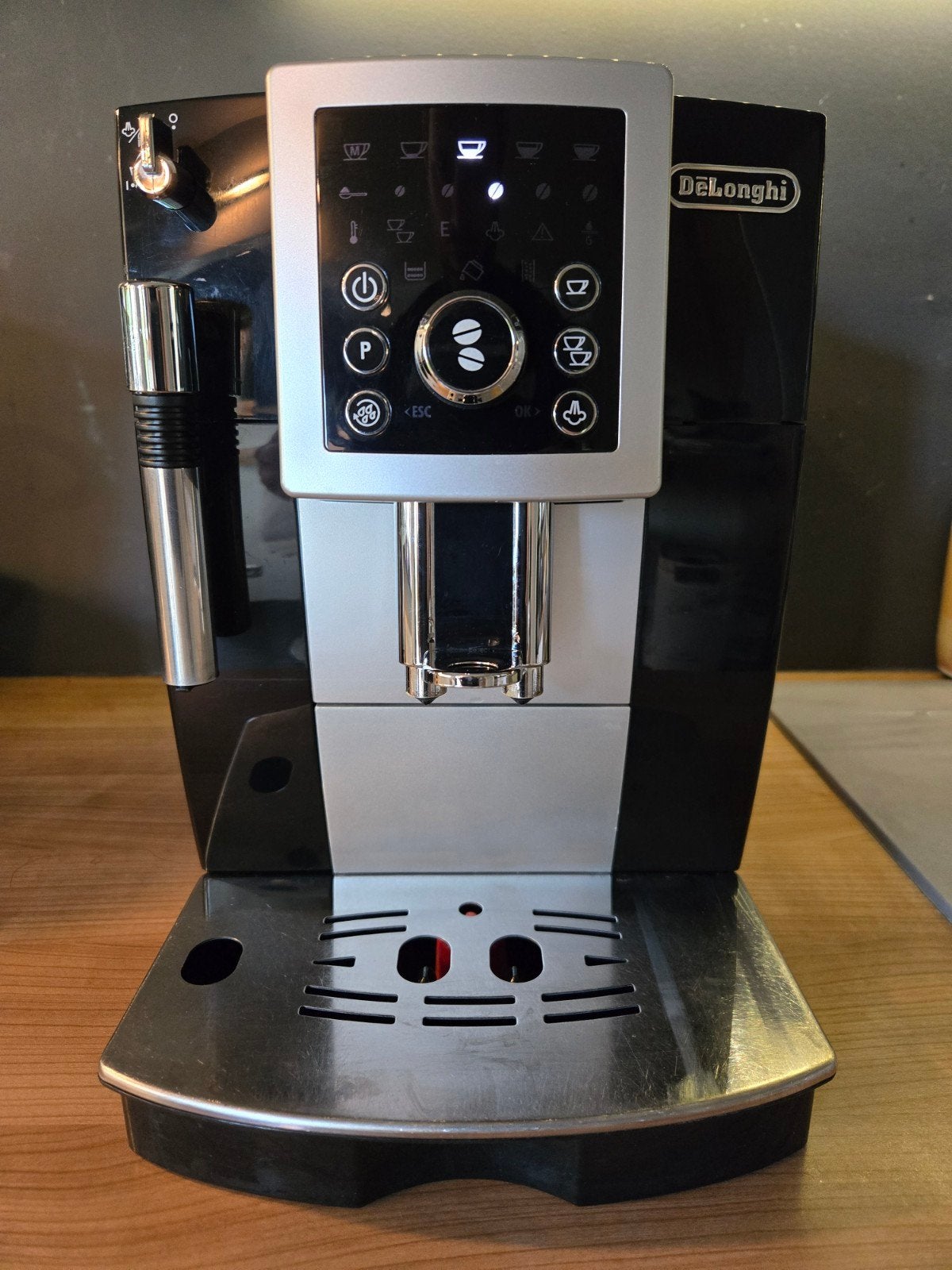 Delonghi Intensa ECAM 23.210 .B, Enlèvement ou Envoi, De'Longhi, De'Longhi