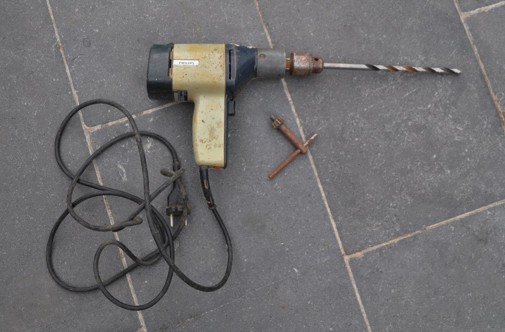 M84. Perceuse électrique vintage Philips – années 60‑70, Ophalen of Verzenden