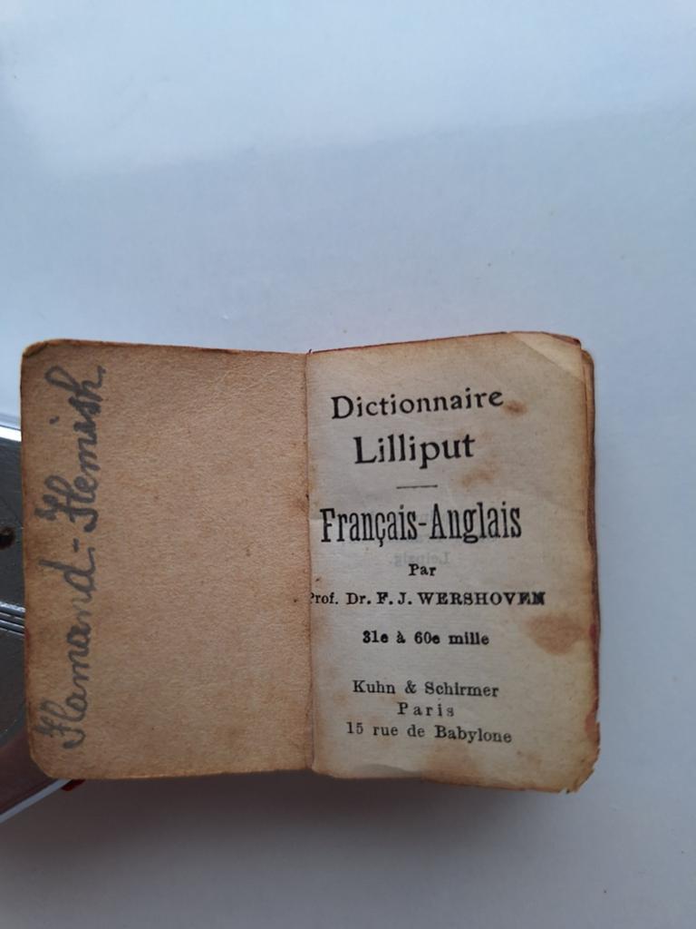 Miniatuur woordenboek Frans-Engels, Antiek en Kunst, Antiek | Boeken en Manuscripten, Ophalen of Verzenden