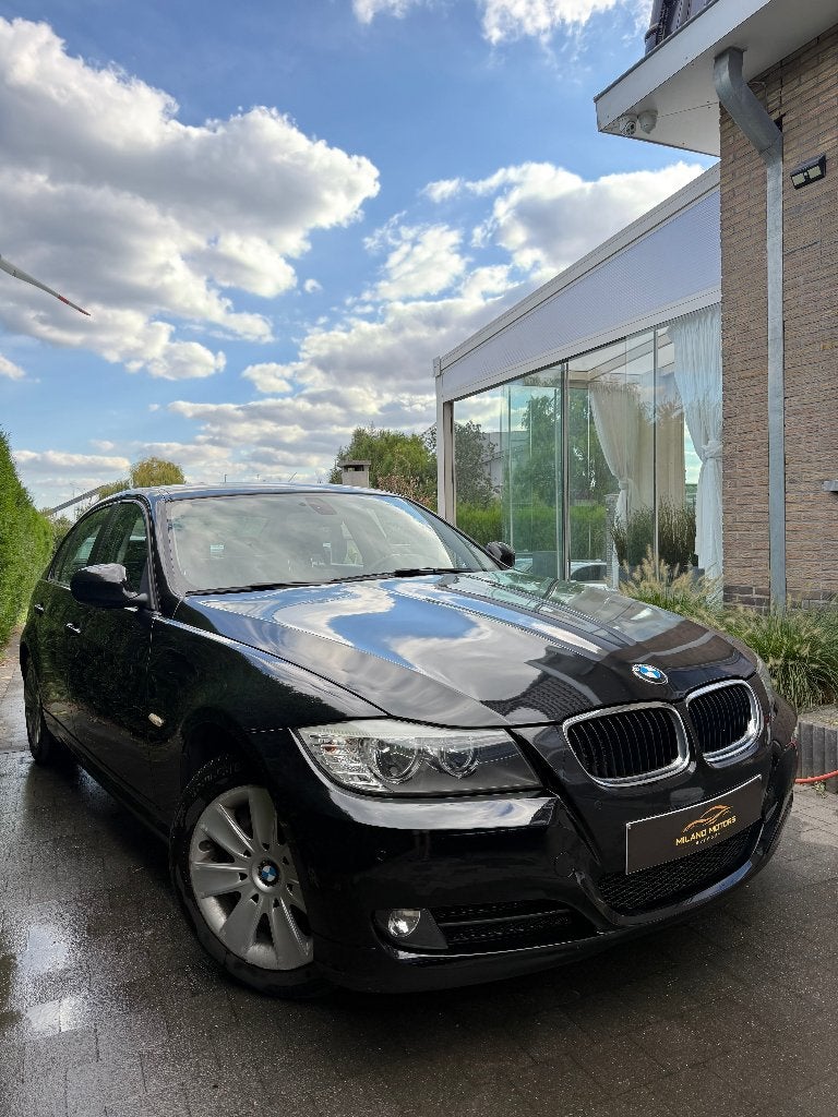BMW 318I AUTOMAAT, Auto's, Automaat, Euro 5, Zwart, 4 cilinders