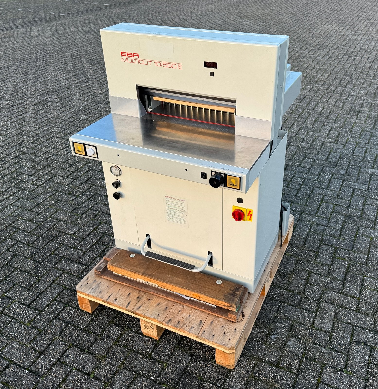 Machine de découpe de papier EBA 55 cm, Enlèvement, Utilisé