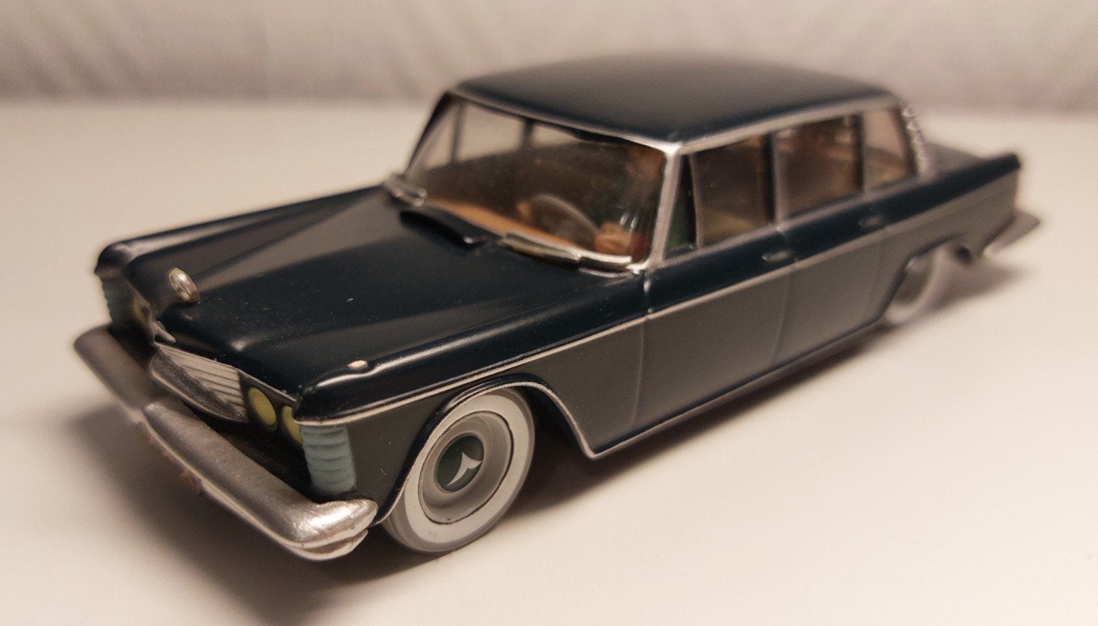 Voiture TINTIN Atlas « La limousine du gouvernement des anné, Enlèvement ou Envoi, Tintin, Utilisé, Statue ou Figurine