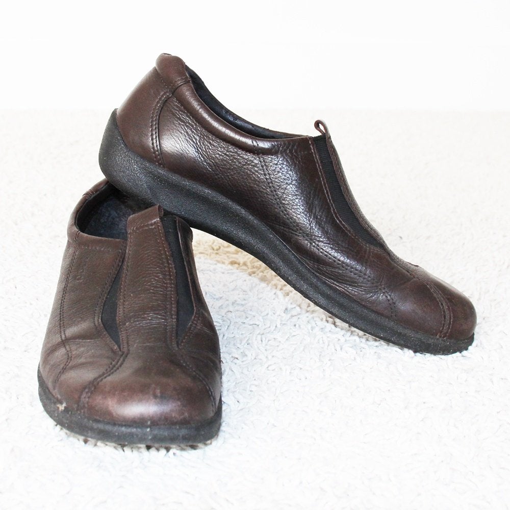 Belles chaussures en cuir Ecco pour femmes (taille 40) €50,-, Ecco, Comme neuf, Brun, Autres types