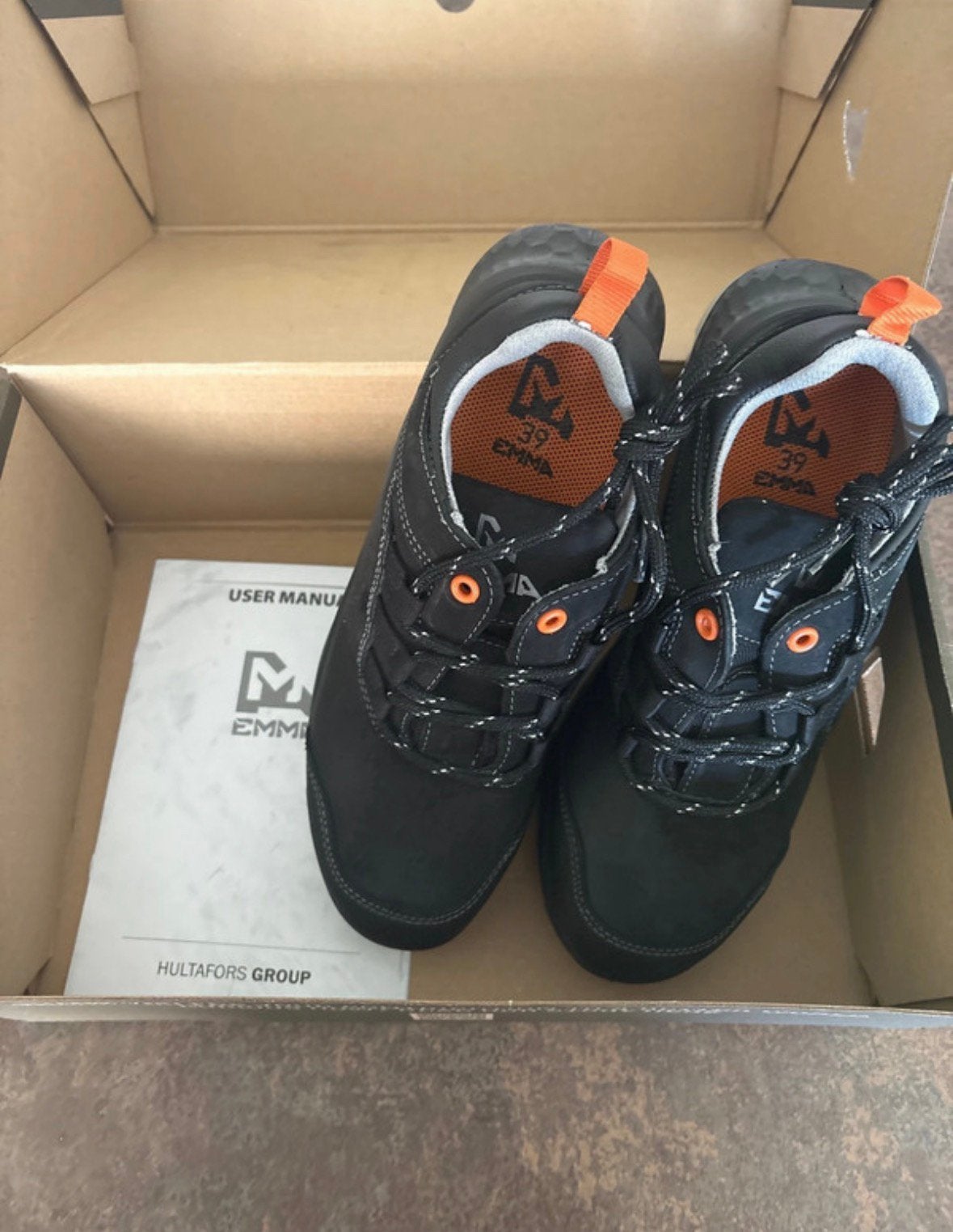 Nieuwe veiligheidsschoenen, Ophalen, Zo goed als nieuw