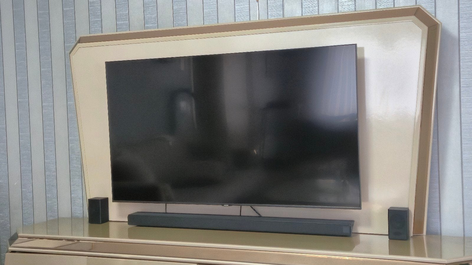 Samsung smart tv 55inch, Enlèvement