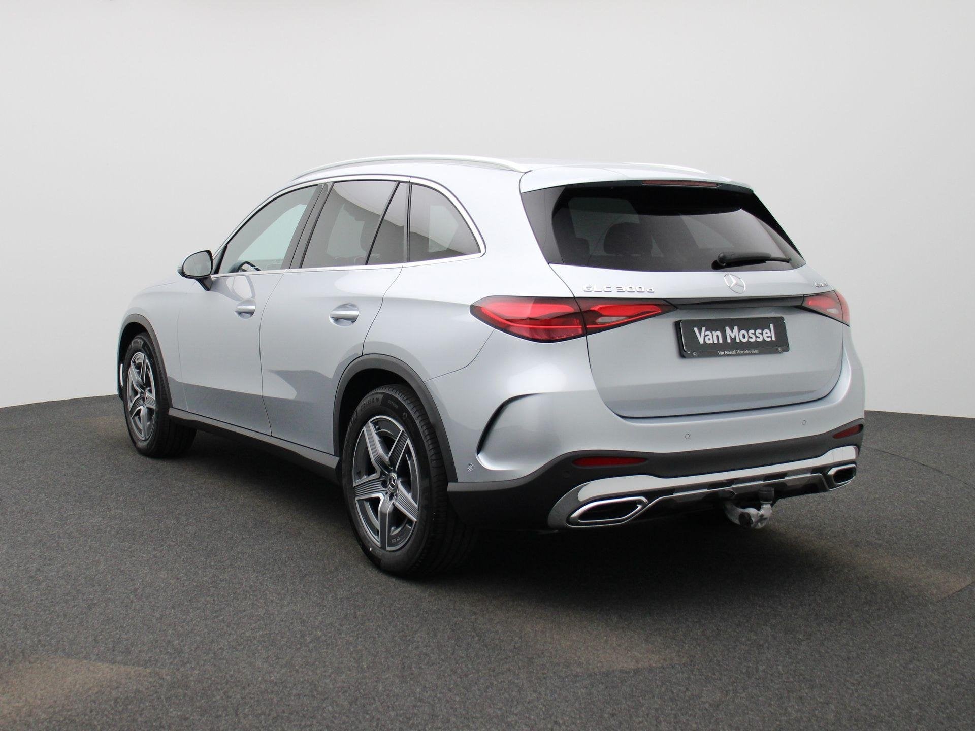Mercedes Benz GLC 300D, Auto's, Mercedes-Benz, Automaat, Gebruikt, Zilver of Grijs, 2315 kg