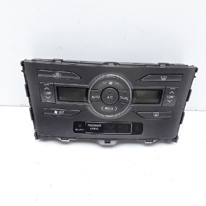 PANNEAU DE COMMANDE CHAUFFAGE CLIMATISATION Auris (E15), Utilisé, Toyota