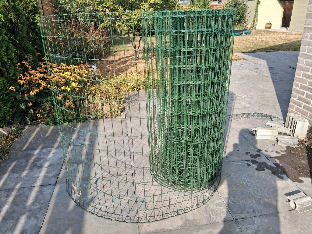 stevige groene draad met palen, Tuin en Terras, Ophalen, Zo goed als nieuw, 20 meter of meer, Draad