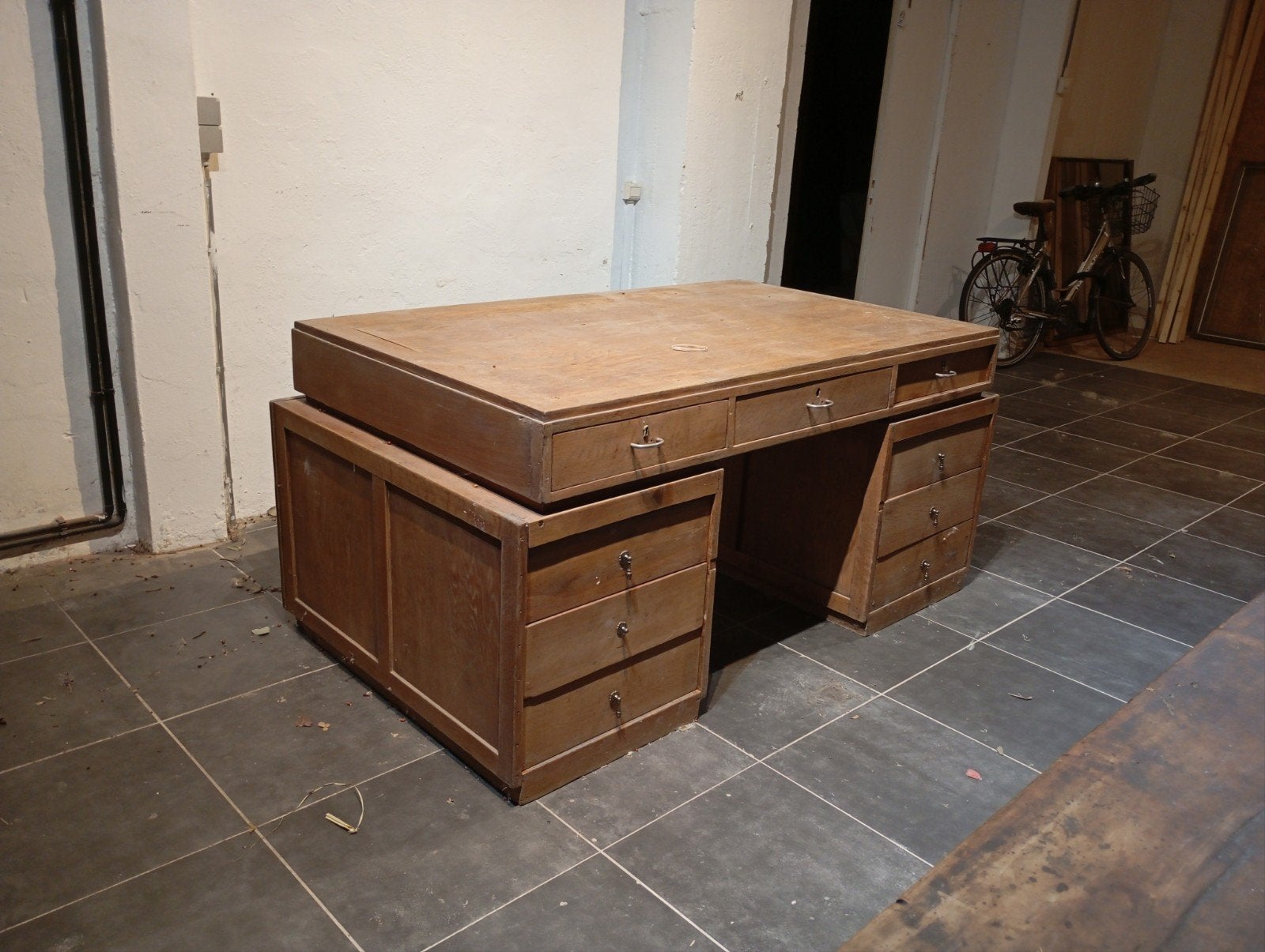 Stevig eiken bureau/schrijftafel uit de jaren 1930, klassiek, Ophalen of Verzenden