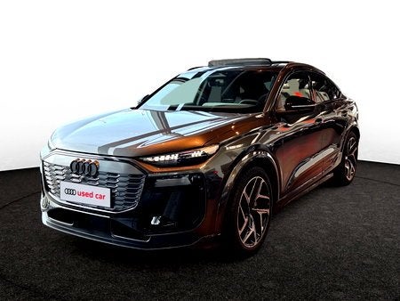 Audi Q6 Sportback e-tron Audi Q6 Sportback Corporate S e-tro, Auto's, Audi, Adaptive Cruise Control, Elektrisch, SUV of Terreinwagen