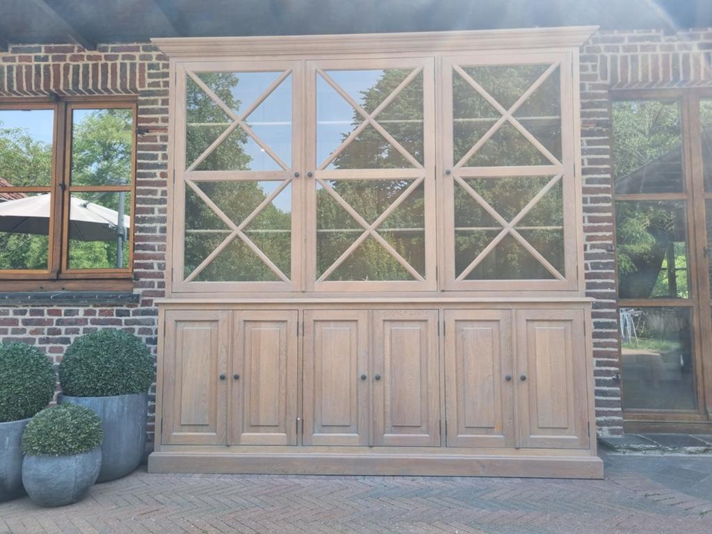 Eiken buffetkast/vitrinekast flamant GRATIS LEVERING, Huis en Inrichting, Flamant, Flamant, Flamant, Ophalen of Verzenden