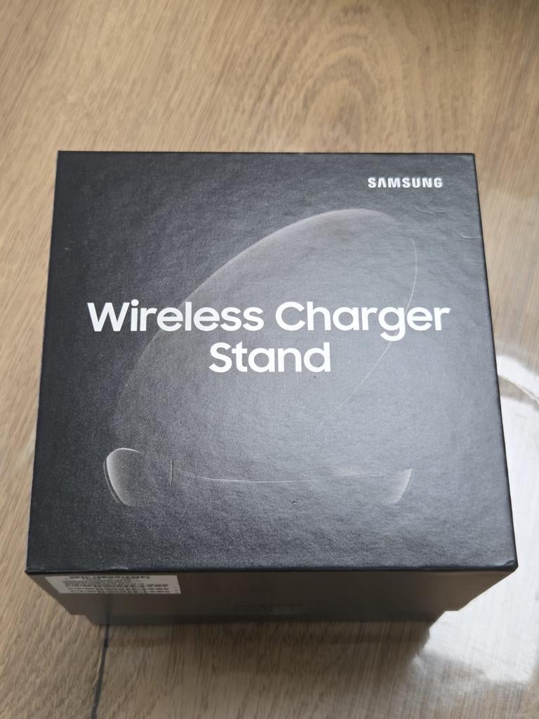Samsung EP-N5100 draadloze lader, Télécoms, Téléphonie mobile | Chargeurs pour téléphone, Enlèvement, Samsung