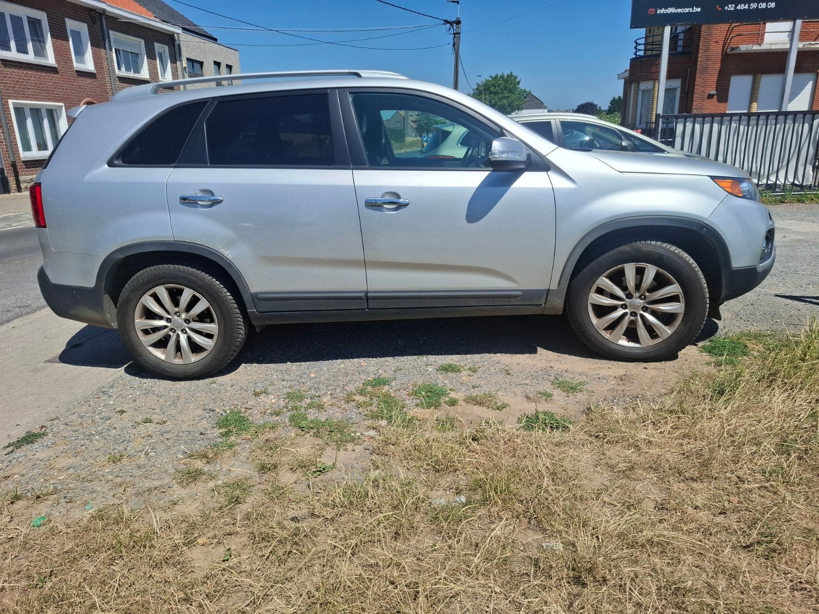 KIA SORENTO 2.0 CRDI 4X4 UTILITURE  SIÈGE ARRIÈRE DISPONIBLE, Auto's, Kia, Euro 5, 4 cilinders, https://public.car-pass.be/vhr/9c6be1bb-4541-4049-8393-1a64d7f39907