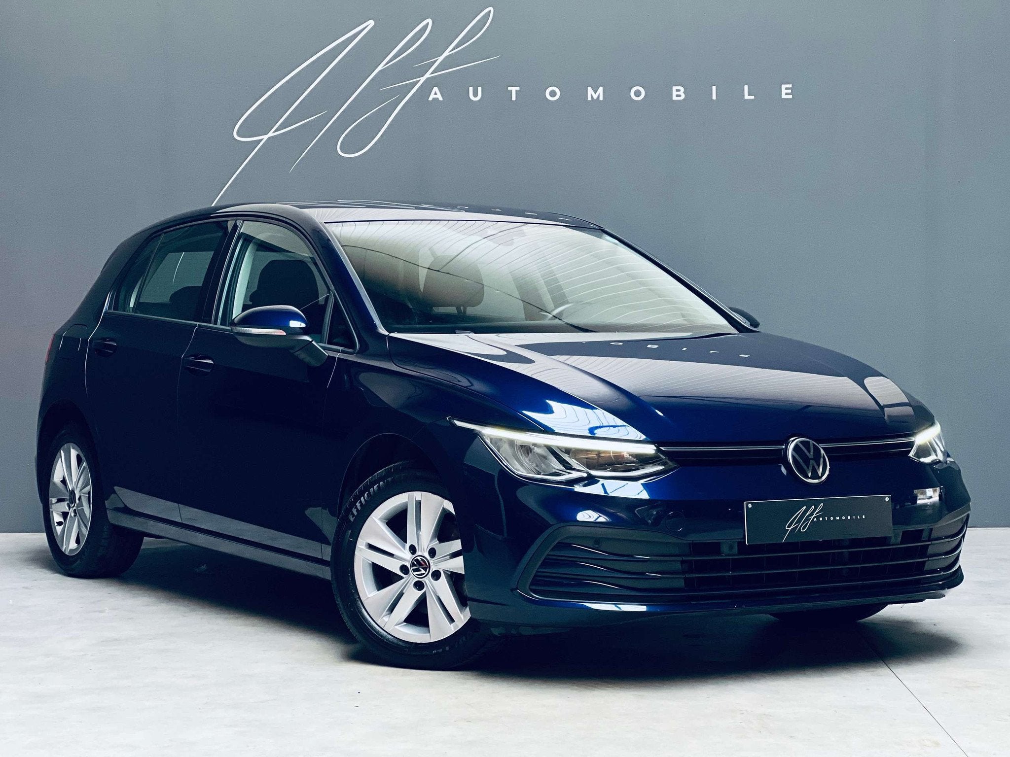 Volkswagen Golf 1.0 TSI *CLIMATISATION*CARPLAY*CARNET COMPLE, Auto's, Stof, Gebruikt, Euro 6, Blauw
