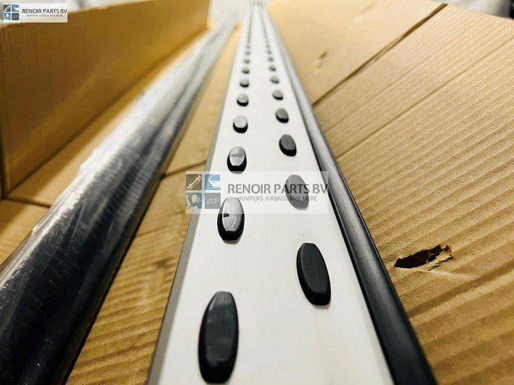 W907 Zijskirt MERCEDES SPRINTER DORPEL L3 L4 CHROME, Gebruikt, -, -, Links