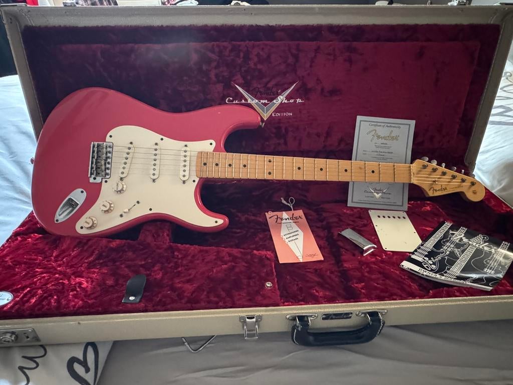 Fender stratocaster ltd custom shop, Musique & Instruments, Enlèvement, Comme neuf, Fender