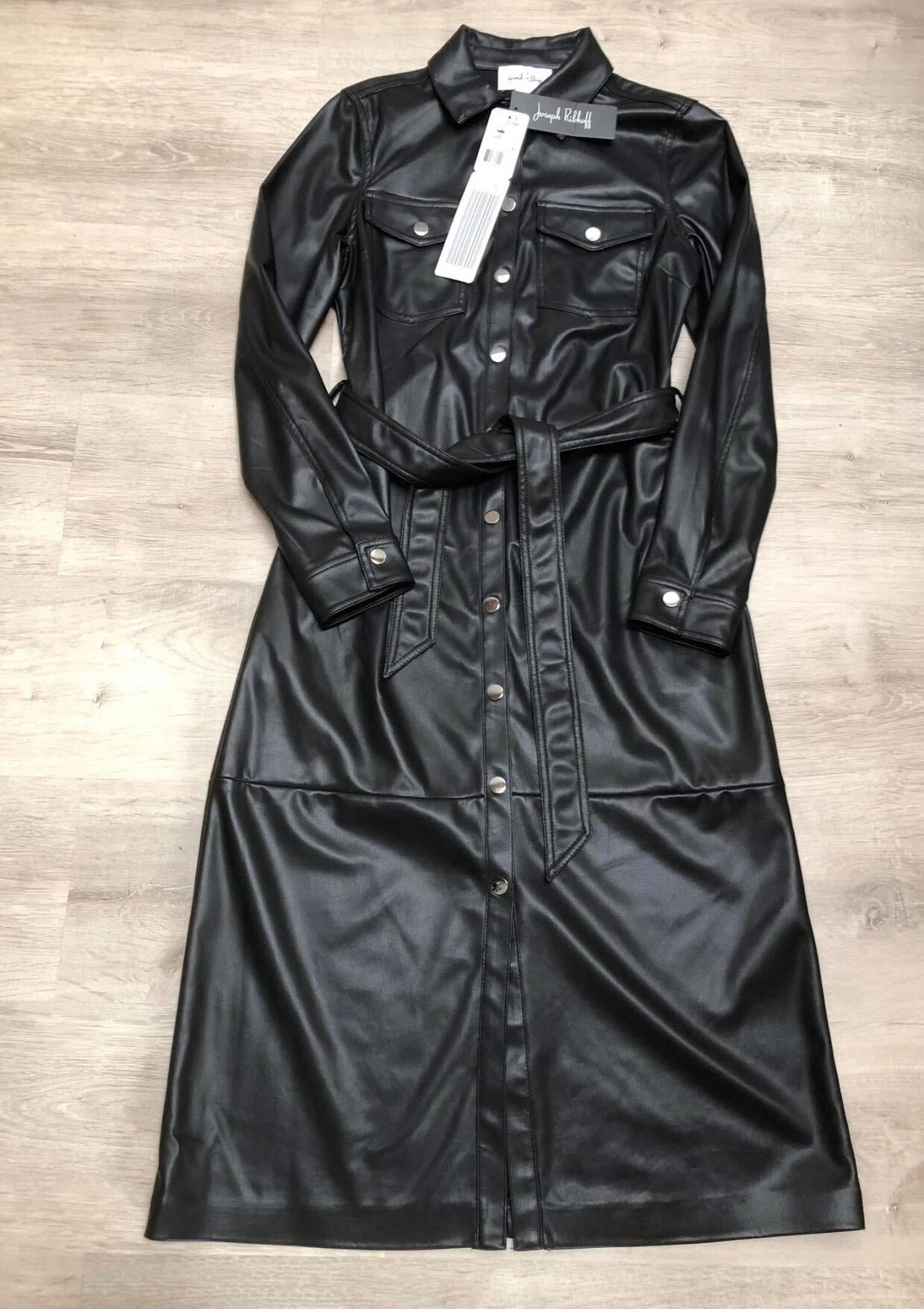 Nieuwe zwarte jurk met prijskaartje, Kleding | Dames, Ophalen of Verzenden, Nieuw, Maat 36 (S), Zwart
