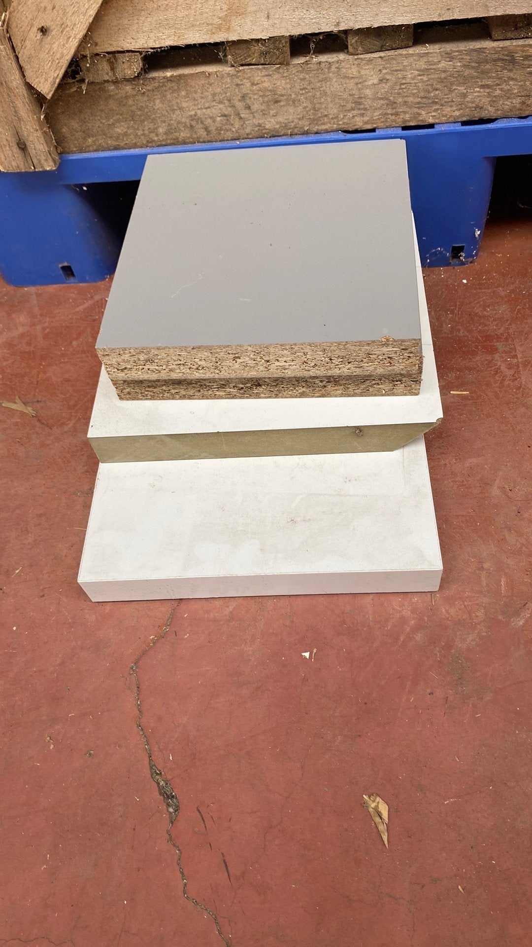 Gratis mdf planken, Ophalen, Zo goed als nieuw