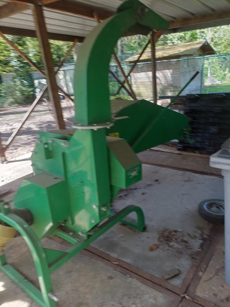Hakselaar voor tractor, Ophalen