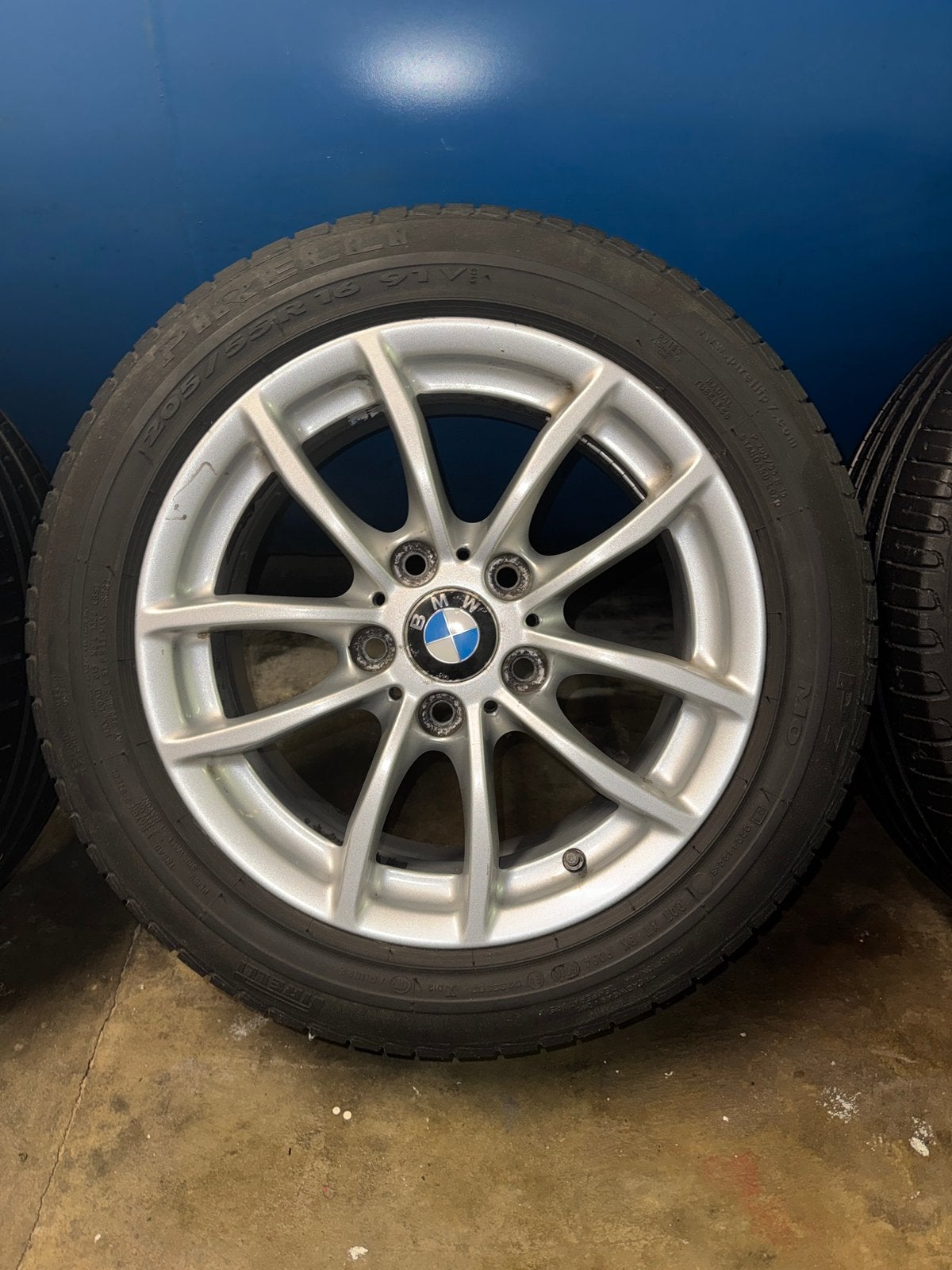 Jantes BMW Série 1 avec pneus d'été 5x120, Autos : Pièces & Accessoires, Pneus et Jantes, 16 pouces, Véhicule de tourisme, Pneus été