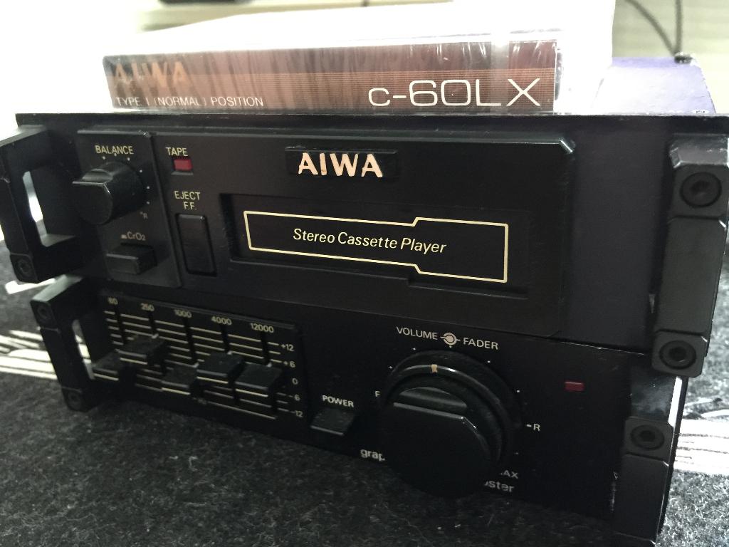 Vintage car cassette player met versterker / equalizer, Auto diversen, Autoradio's, Ophalen
