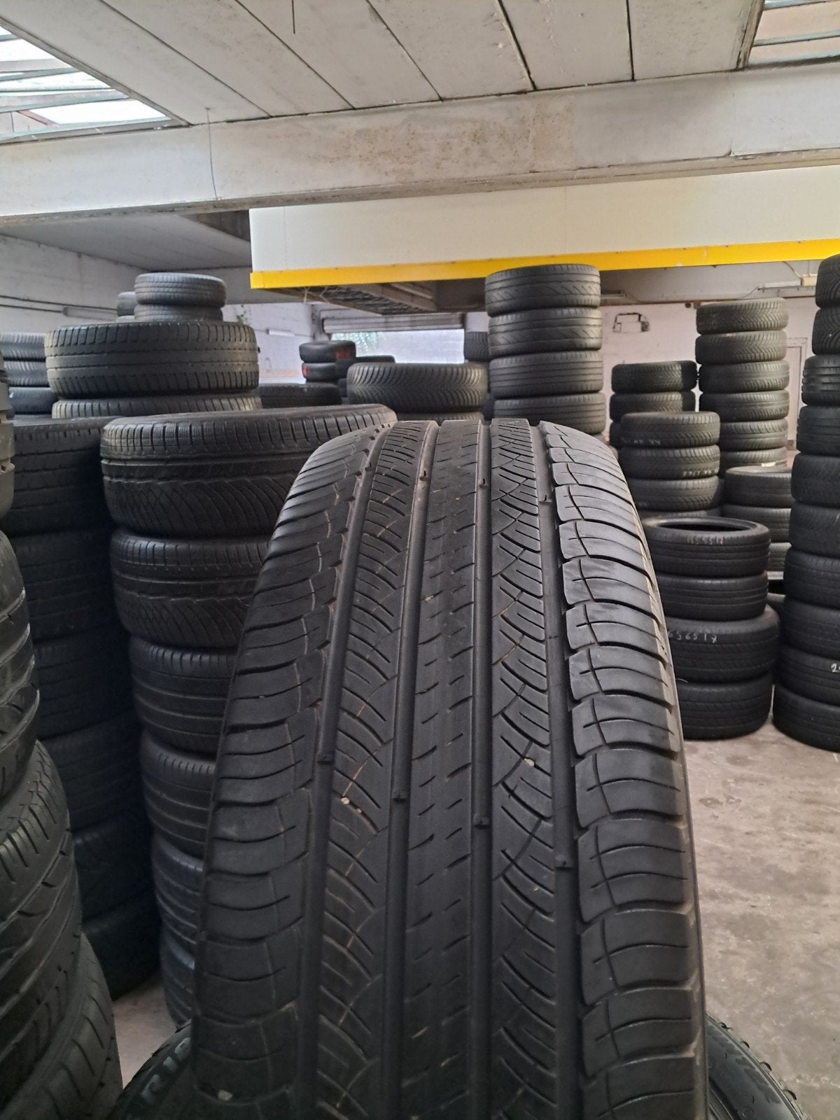 23565r17 235 65 r17 235/65/17 michelin Hiver avec montage, Enlèvement ou Envoi