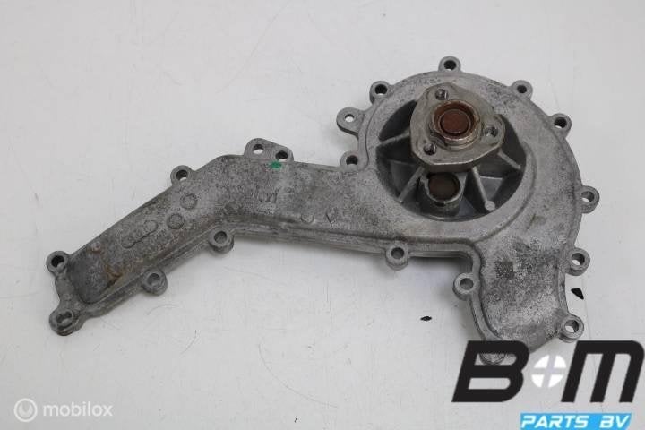 Waterpomp Audi A4 8W 3.0 TDI, Utilisé