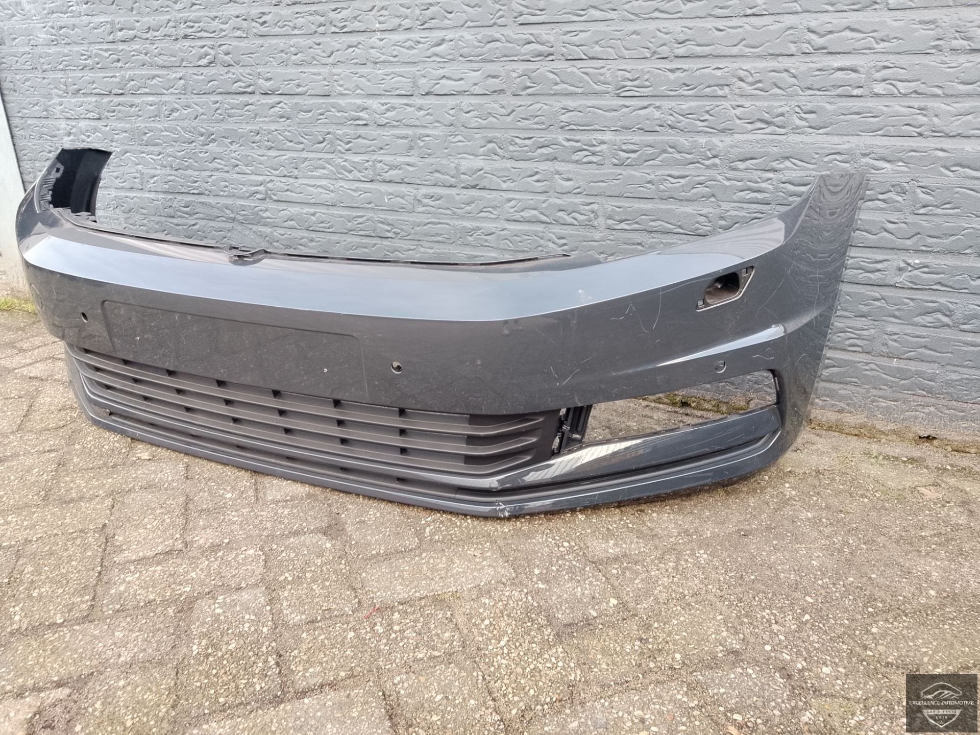 VW Touran 5T 5TA 2015+ Voorbumper Bumper 6xPDC KLS Origineel, Auto-onderdelen, Gebruikt, Volkswagen, Volkswagen AG, Vw@volkswagen.de