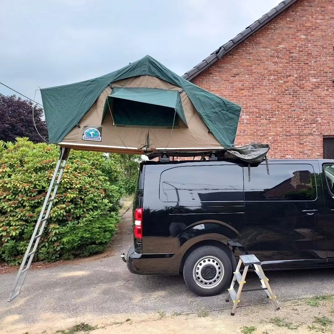 Daktent, Enlèvement