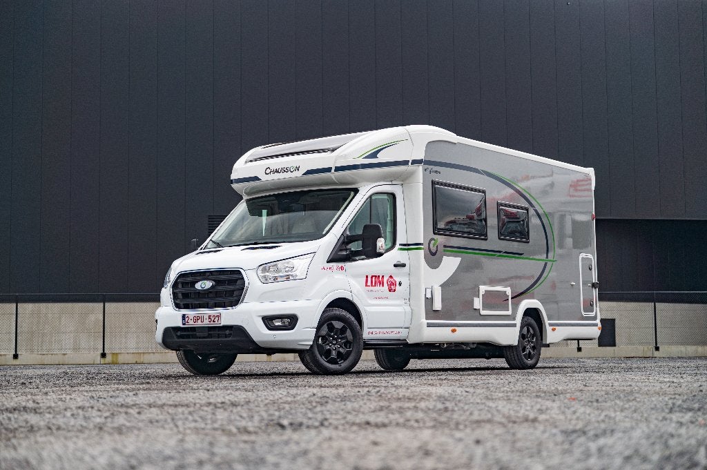 Te koop Mobilhome Chausson 720 - Titanium Line, Caravans en Kamperen, Automaat, Raamblindering, Ringverwarming, Ford