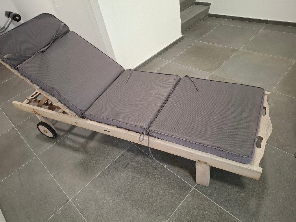 Morati ligbedden, Tuin en Terras, Ophalen, Zo goed als nieuw, Hout, Verstelbaar