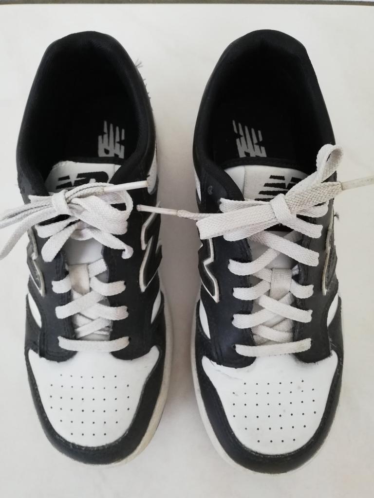 New Balance NB sneakers zwart wit maat 35, Gebruikt, Sportschoenen, Ophalen of Verzenden, New Balance