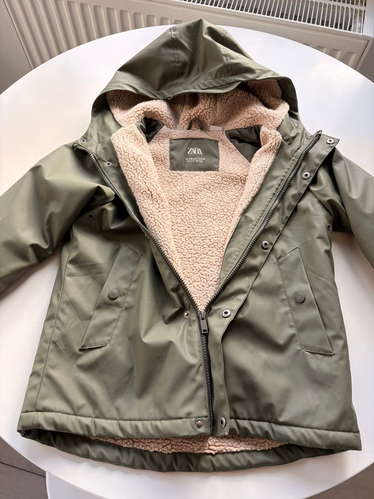 Regenjas Zara, Kinderen en Baby's, Ophalen of Verzenden, Gebruikt, Jongen, Jas