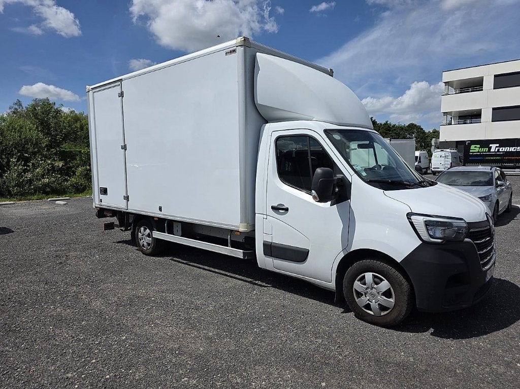 LEASING/RENTING Renault Master 2.3 DCI box avec hayon, Autos, Camionnettes & Utilitaires, Achat, Euro 6, Entreprise, 3 places