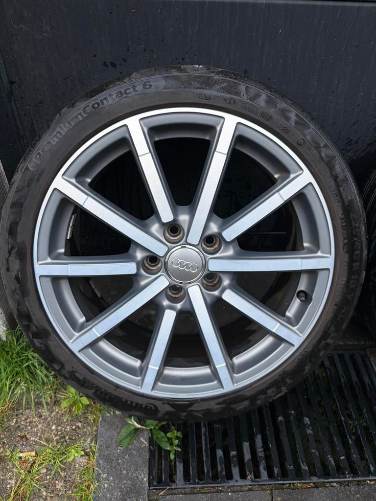 Originele Audi 18” S-line velgen + banden, Ophalen, Band(en)