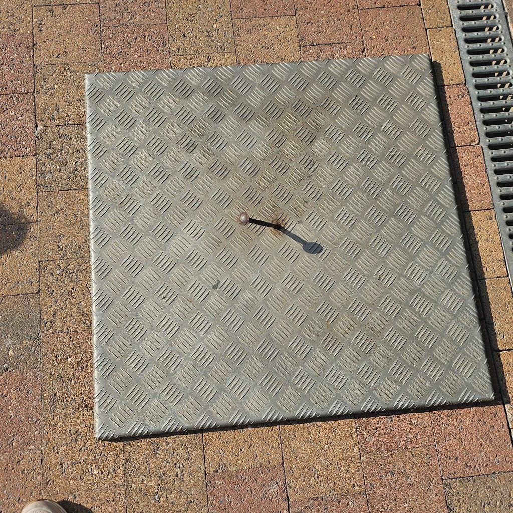 Deksel in traanplaat/rvs antislipplaat, Doe-het-zelf en Bouw, Ophalen