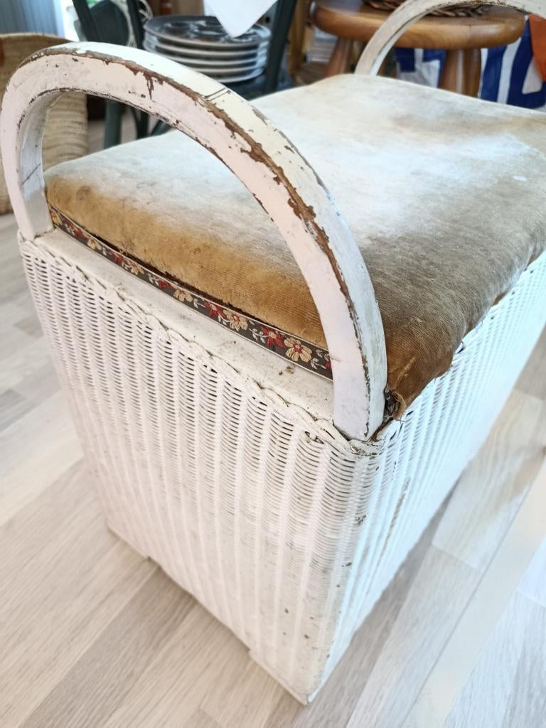 LUSTY, Lloyd Loom: coffre tabouret vintage, Ophalen, Huis en Inrichting