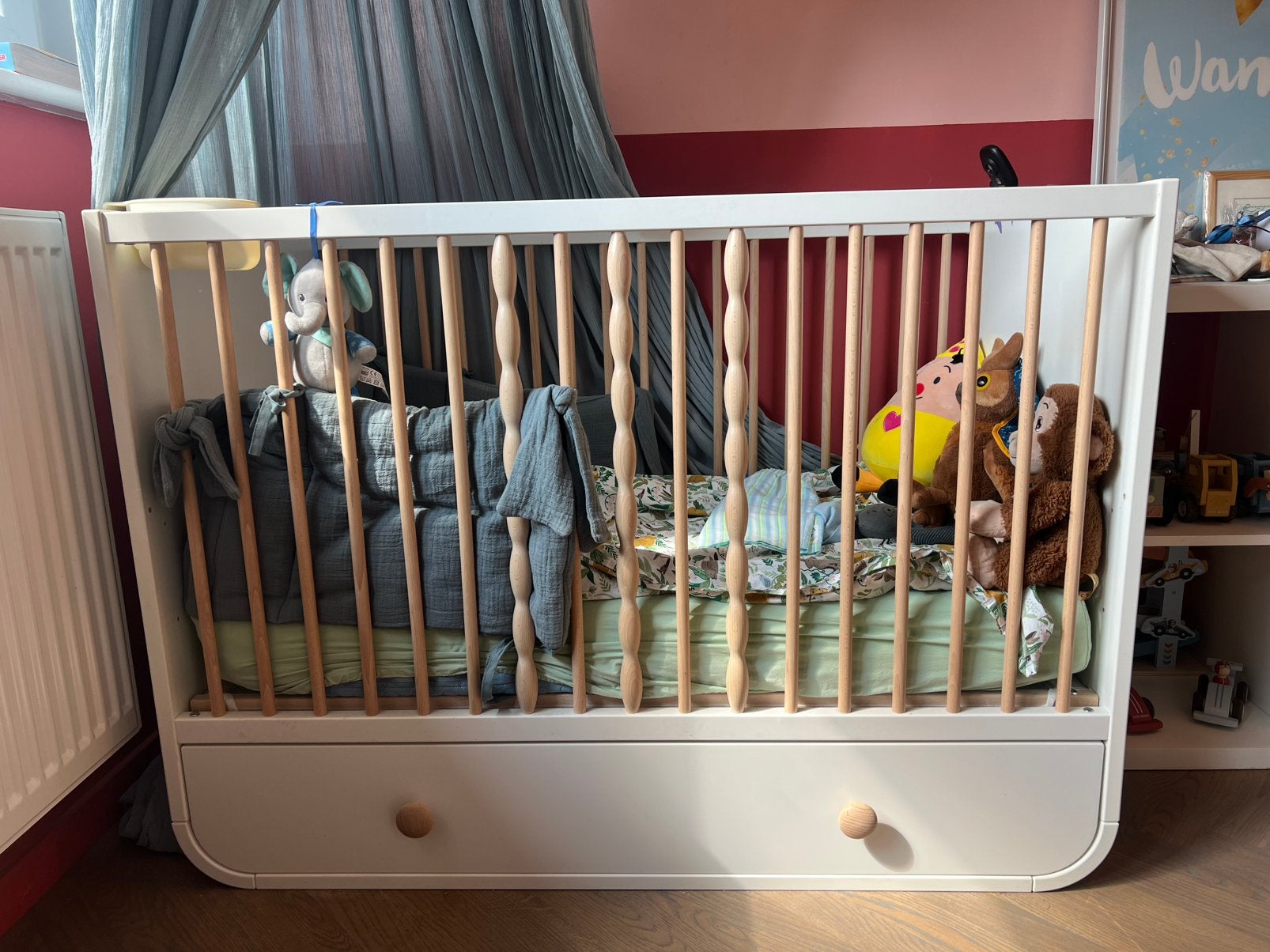 Ikea baby bed met aerosleep matras, Ophalen, Gebruikt, Rechthoekig, In hoogte verstelbaar