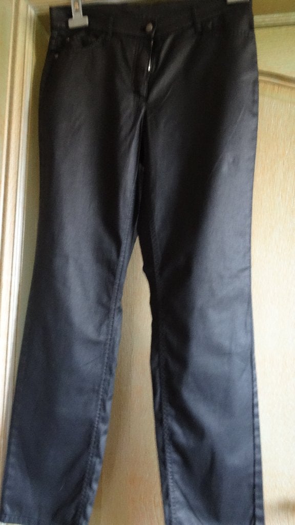 BROEK TAIFUN ZWART, Zwart, Maat 42/44 (L), Ophalen of Verzenden, Zo goed als nieuw