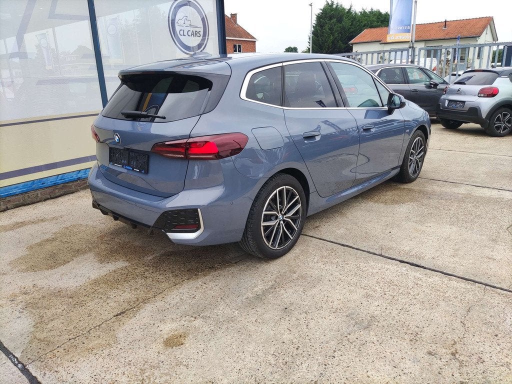 BMW 2 Serie 218 218iA/Benzine/Automaat/Leder/Navi/Camera/Bt/, Autos, BMW, Euro 6, Entreprise, 1545 kg, 5 places