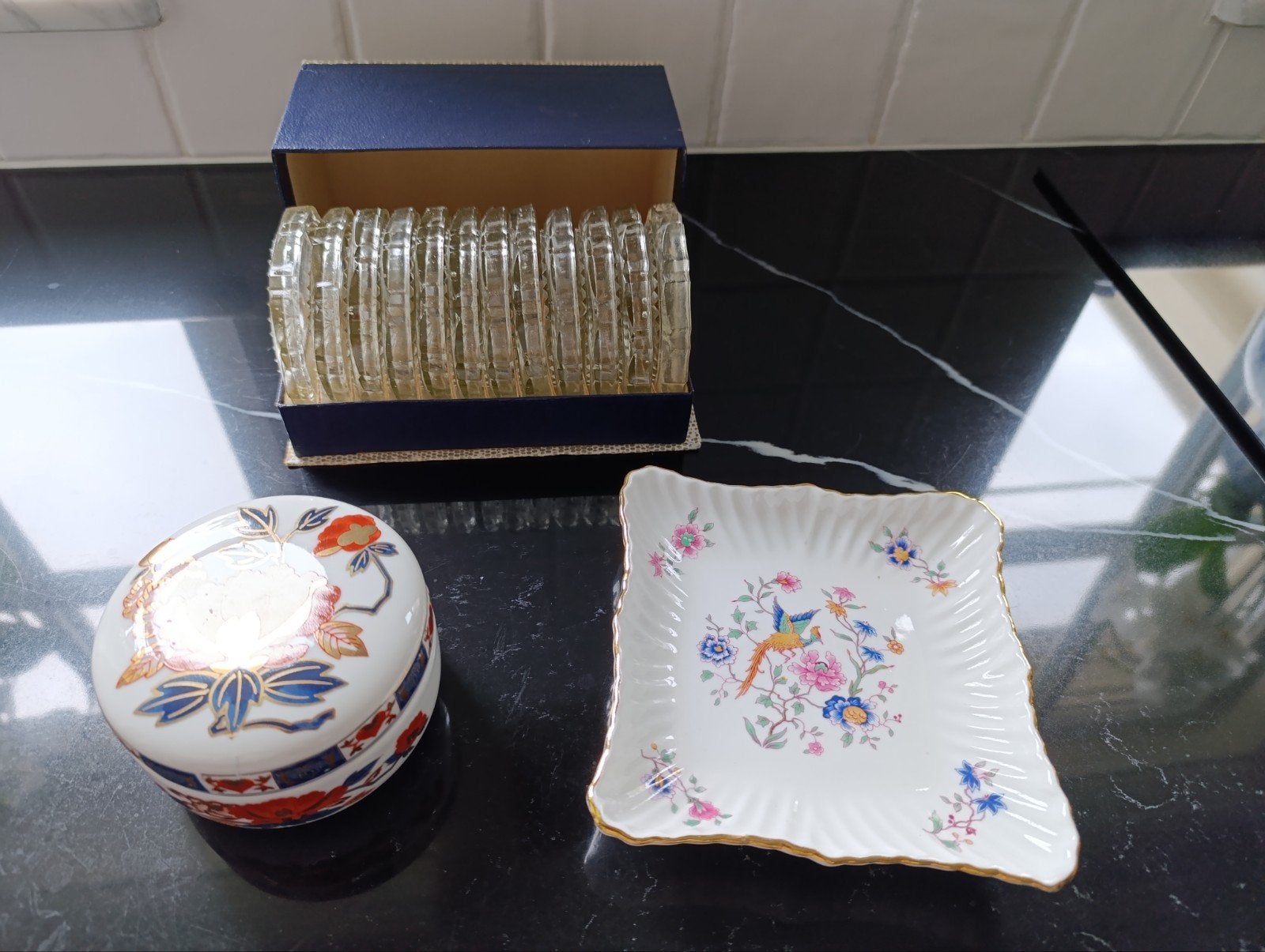 Onderzetters,Imari potje, Chinees bordje., Antiek en Kunst, Ophalen