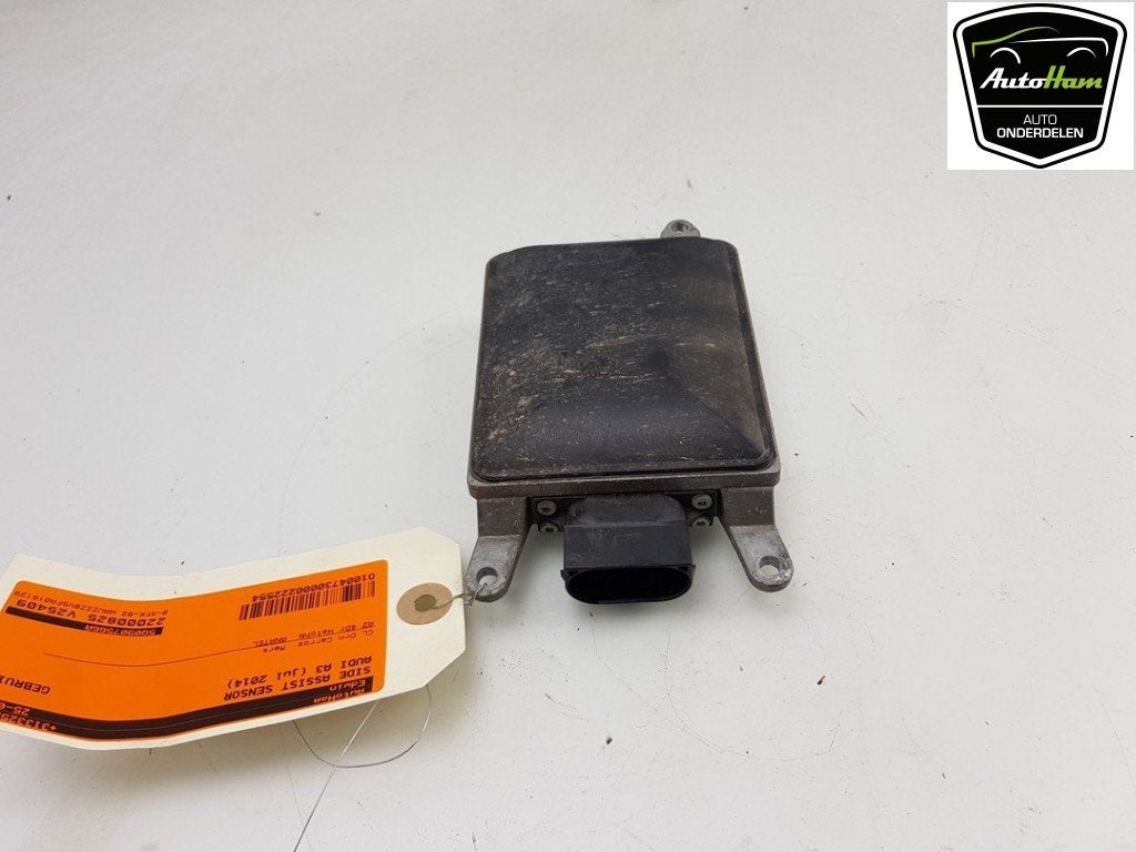 DIVERS Audi A3 Sportback (8VA / 8VF) (|5Q0907566A|), Autos : Pièces & Accessoires, Autres pièces automobiles, Utilisé, Audi