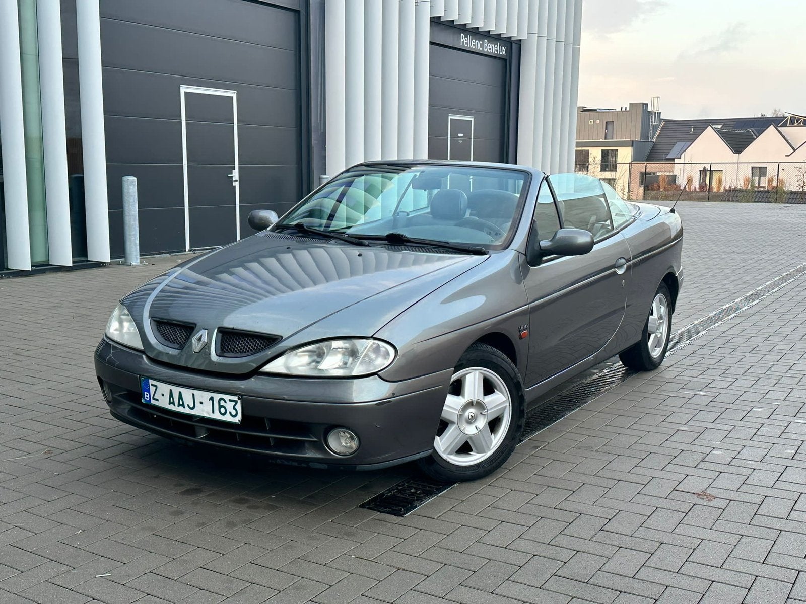 Renault Mégane 1.6i 16V Essence, Achat, Entreprise, Cabriolet, Entretenue par le concessionnaire