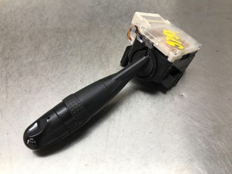 LICHTSCHAKELAAR Subaru Justy (M3) (01-2007/03-2011), Gebruikt, Subaru