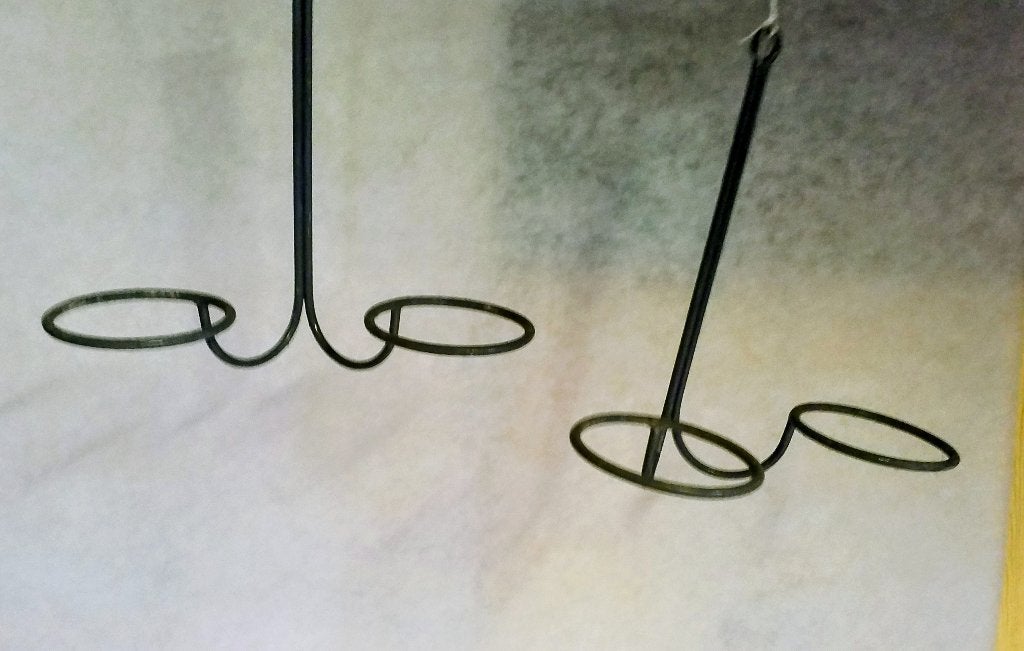 2 hangers voor bloempotten in metaal, grijs hoogte  50 cm, Tuin en Terras, Ophalen, Gebruikt, Rond, Minder dan 25 cm
