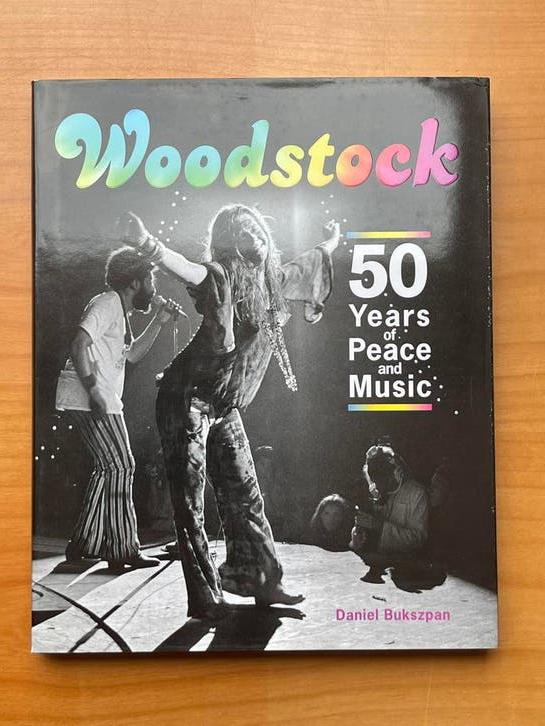 Woodstock festival 1969 boeken, Ophalen, Zo goed als nieuw