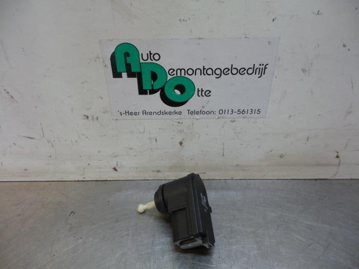 Koplampmotor van een Volkswagen Golf (Golf 04-), Gebruikt, -, Volkswagen, -