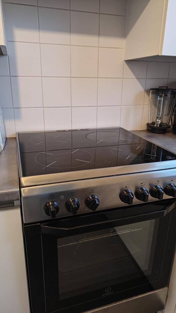 Electrisch fornuis, Elektronische apparatuur, Fornuizen, Ophalen, Gebruikt, Vrijstaand